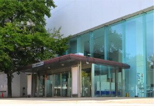 たましん RISURUホール