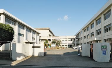 市立野々池中学校