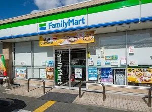 ファミリーマート 伏見西丹波橋店