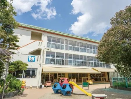 私立 小正保育園