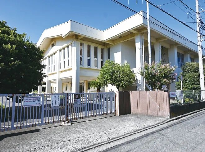 市立上鶴間中学校