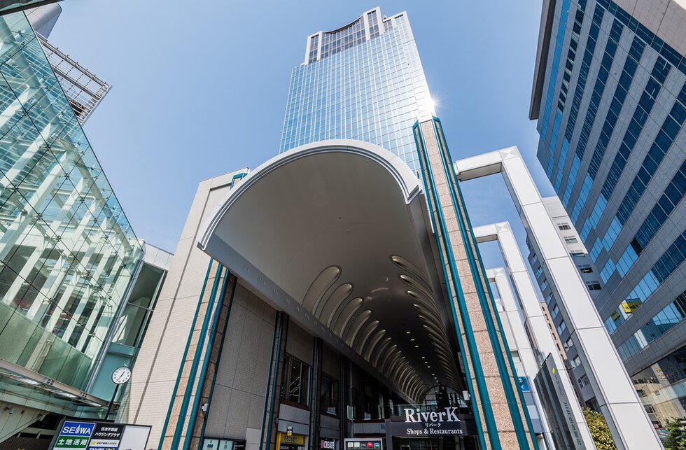 アートガーデンかわさき/川崎市立川崎図書館