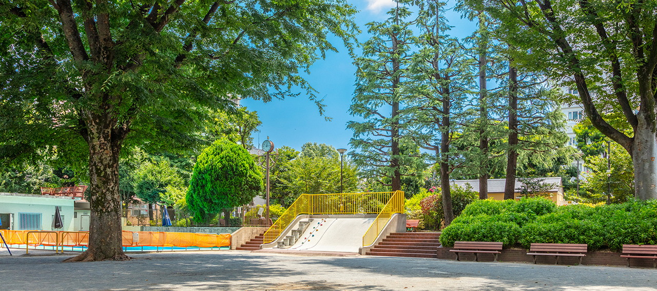 栄町公園