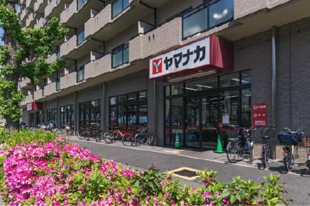 ヤマナカつるまい店