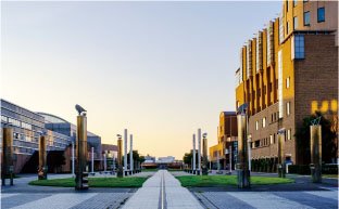 富山市ブールバール広場