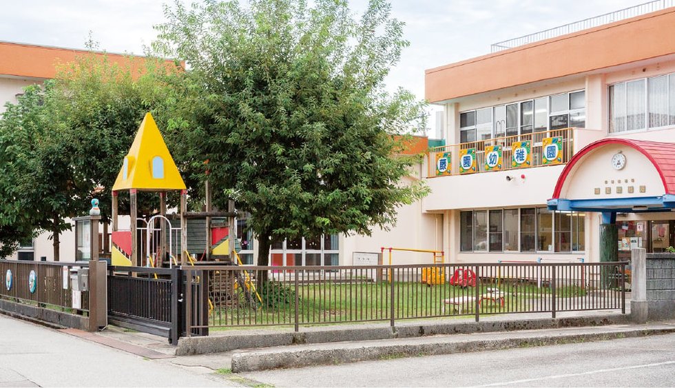 私立藤園幼稚園（幼保連携型認定こども園）