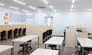 個別指導塾トライプラス
柏の葉キャンパス校