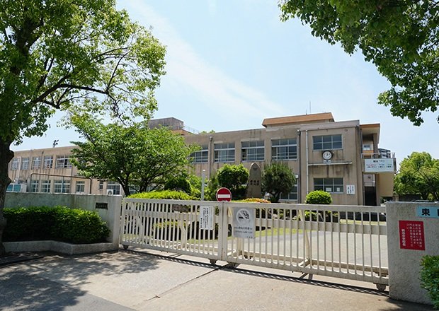 鴨池中学校