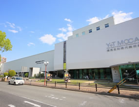 横尾忠則現代美術館