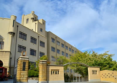 県立神戸高等学校