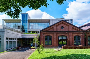 北区立中央図書館