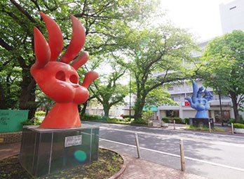 呼ぶ手