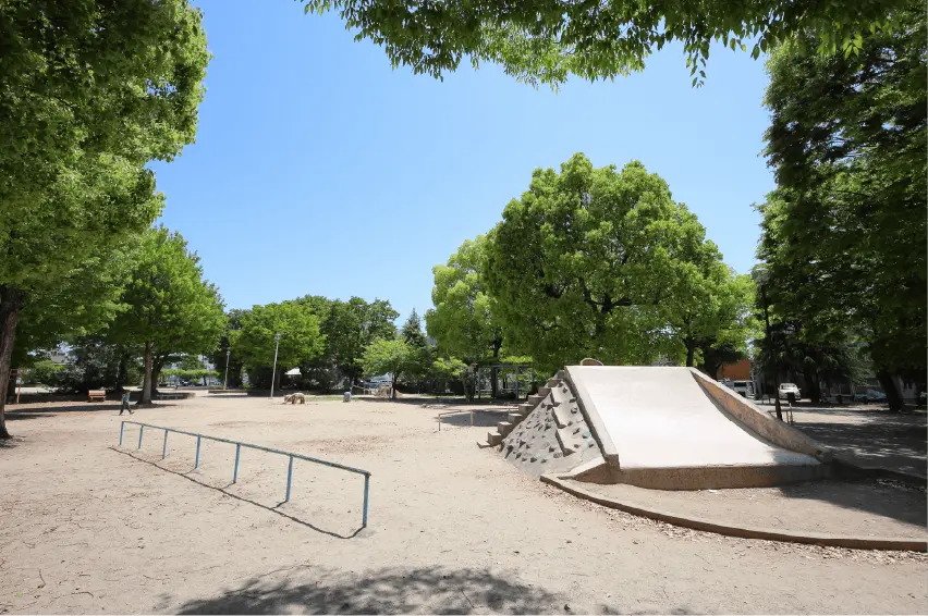 午塚児童公園