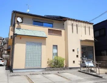山岡歯科医院