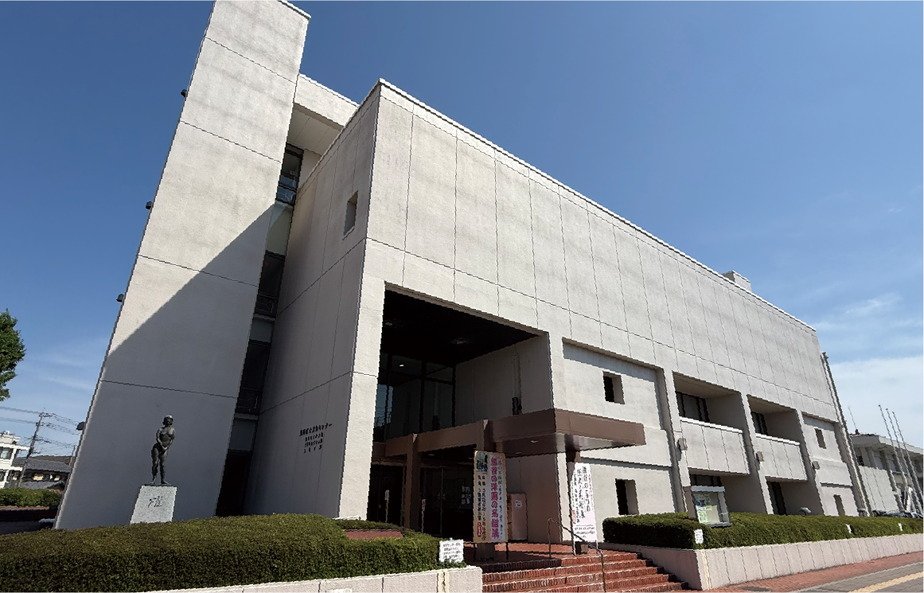 熊谷図書館