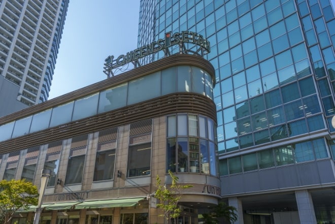 クイーンズ伊勢丹 白金高輪店