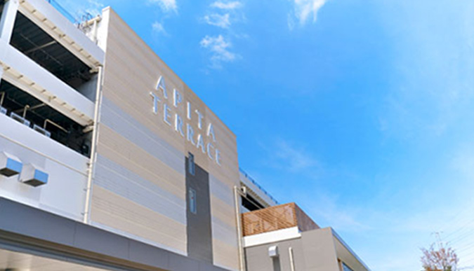 アピタテラス横浜綱島