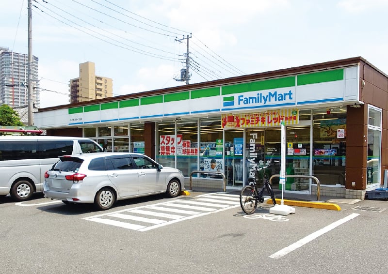 ファミリーマートさいたま沼影一丁目店