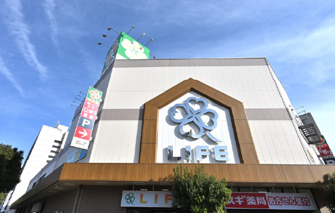 ライフ神戸駅前店