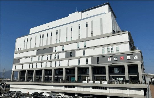 ViNA CLINICs (ビナクリニクス)