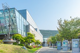 千葉市中央図書館