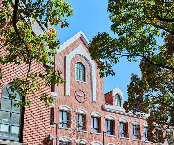 市立山里小学校