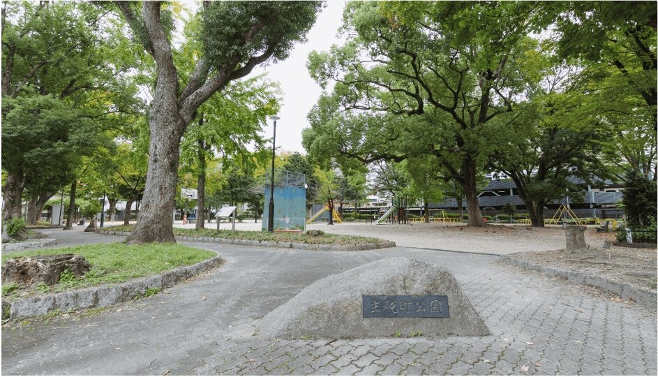 王冠町公園