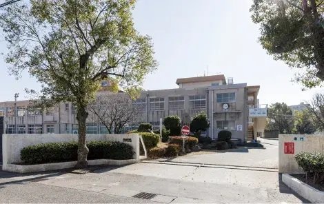 市立鴨池中学校