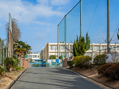 市立 枚方中学校