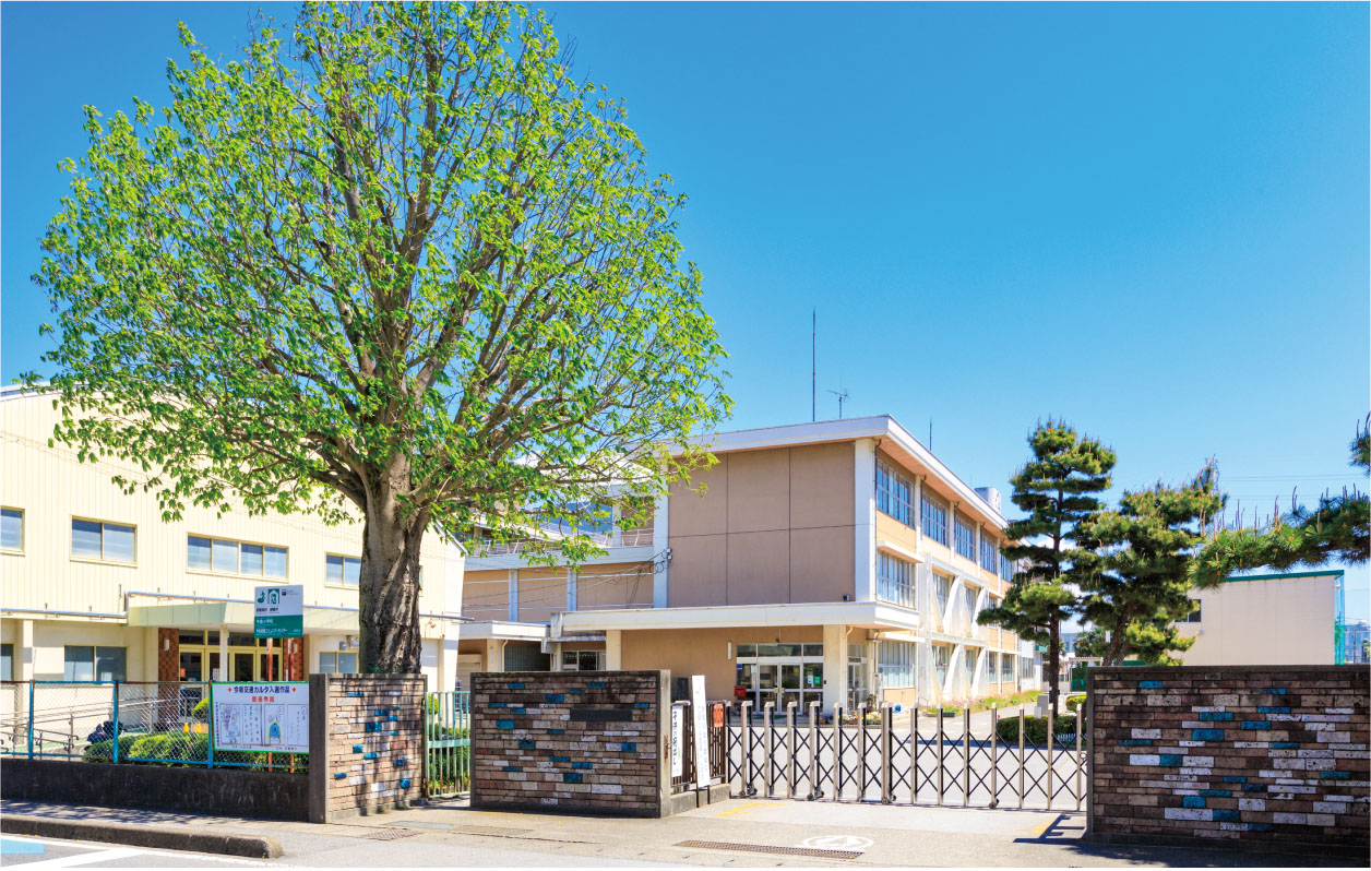 今泉小学校