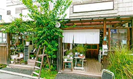 花とカフェ ラムズイヤー