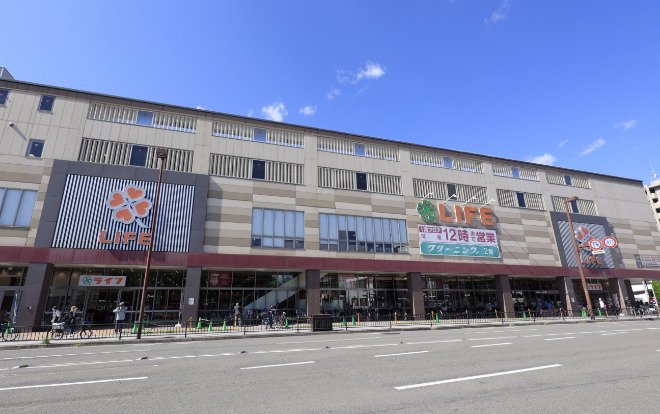 ライフ 二条駅前店