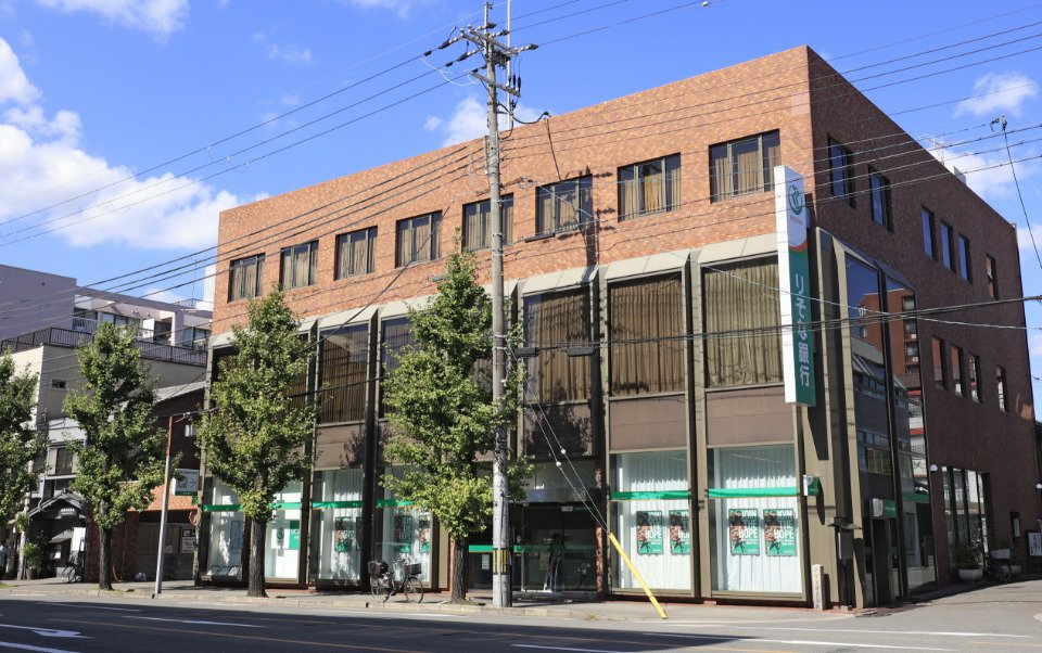りそな銀行 千本支店