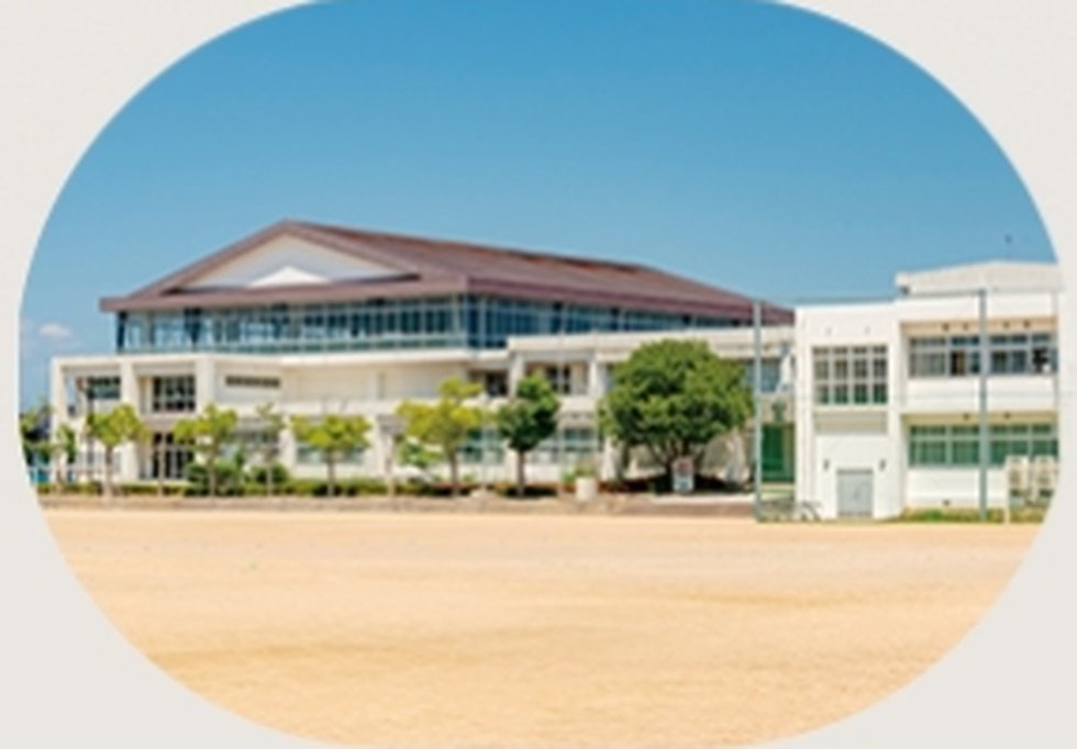 黒石小学校