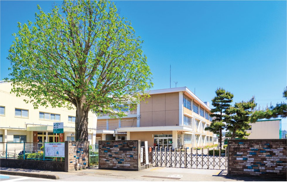 今泉小学校