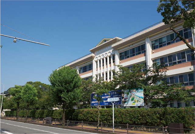 純心中学校・純心女子高等学校