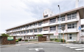 大野城市立大利小学校