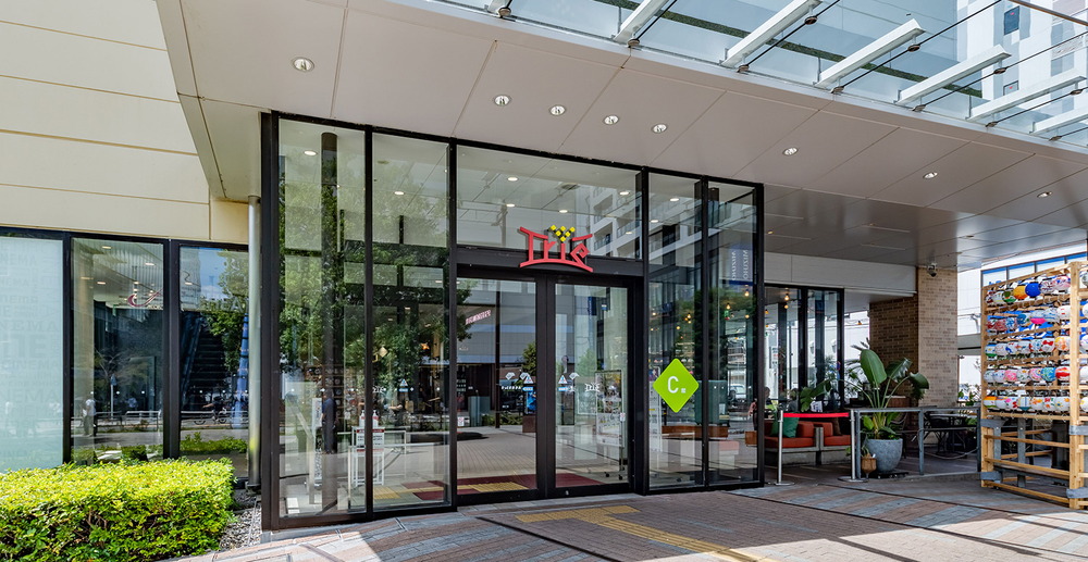 トリエ京王調布C館