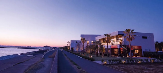 THE SURF OCEAN TERRACE