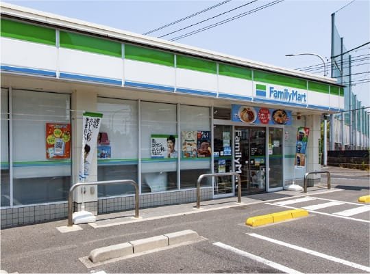ファミリーマート大芝二丁目店