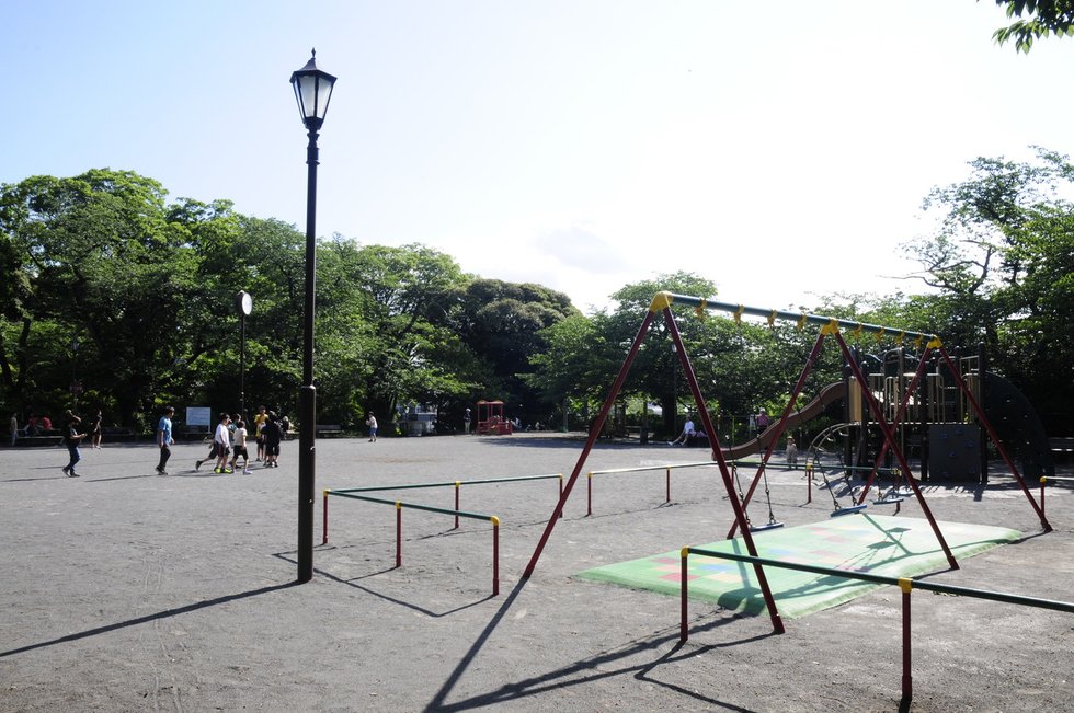 掃部山公園
