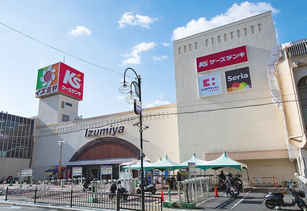 イズミヤ枚方店