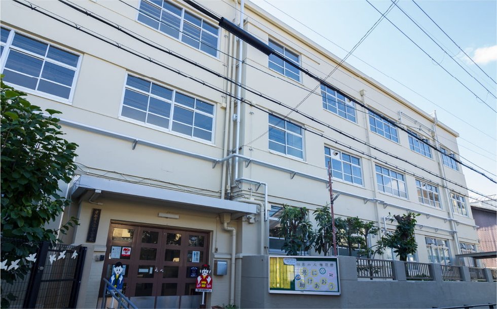 京都市立洛中小学校