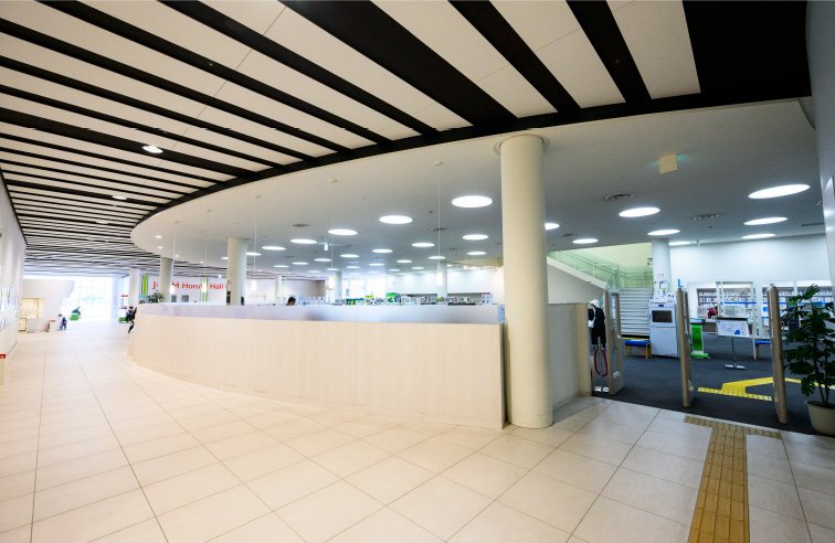 大分市民図書館