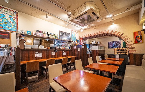 Trattoria Caro（トラットリア カーロ）