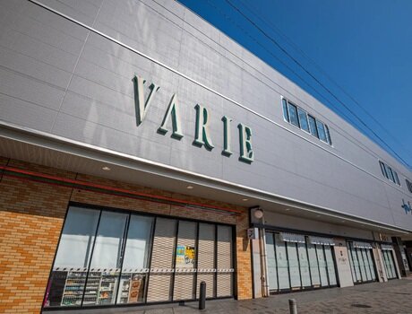 草加VARIE