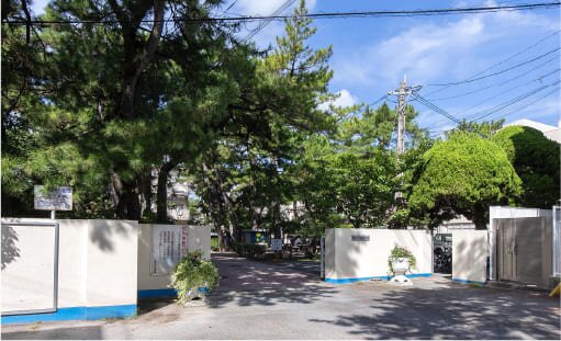 市立百道中学校