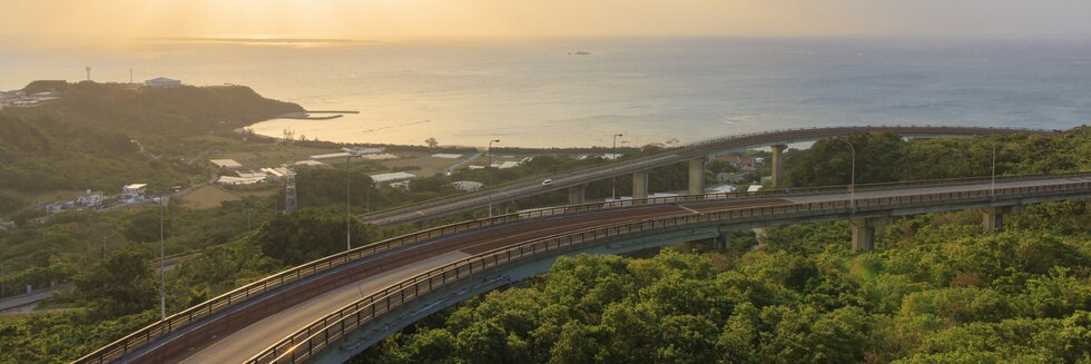 ニライ橋・カナイ橋