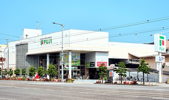 フジ道後店