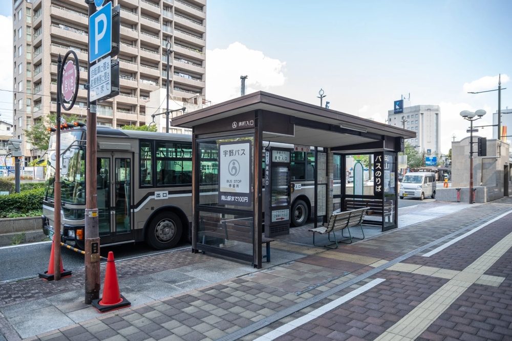 宇野バス 表町入口バス停